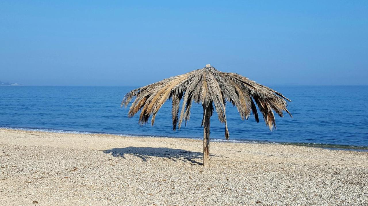 Dalas Beach House Plage d'Almiros Extérieur photo